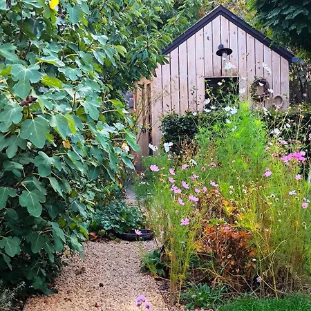 La Tiny House Du Jardin * Hoei