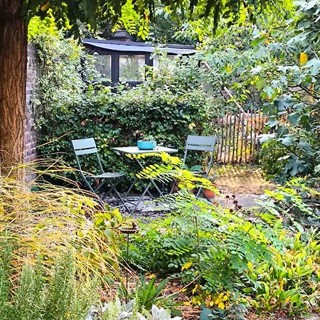 Lodge La Tiny House Du Jardin Hoei