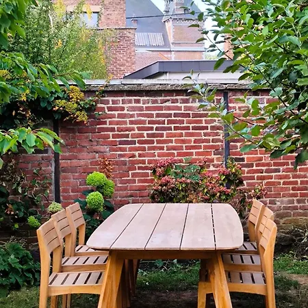 La Tiny House Du Jardin Hoei